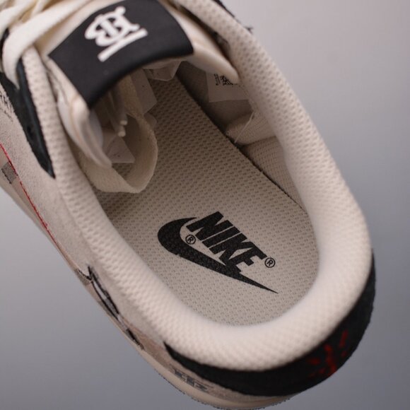 Fragment X Travis Scott Sneaker - Picture 9 of 9